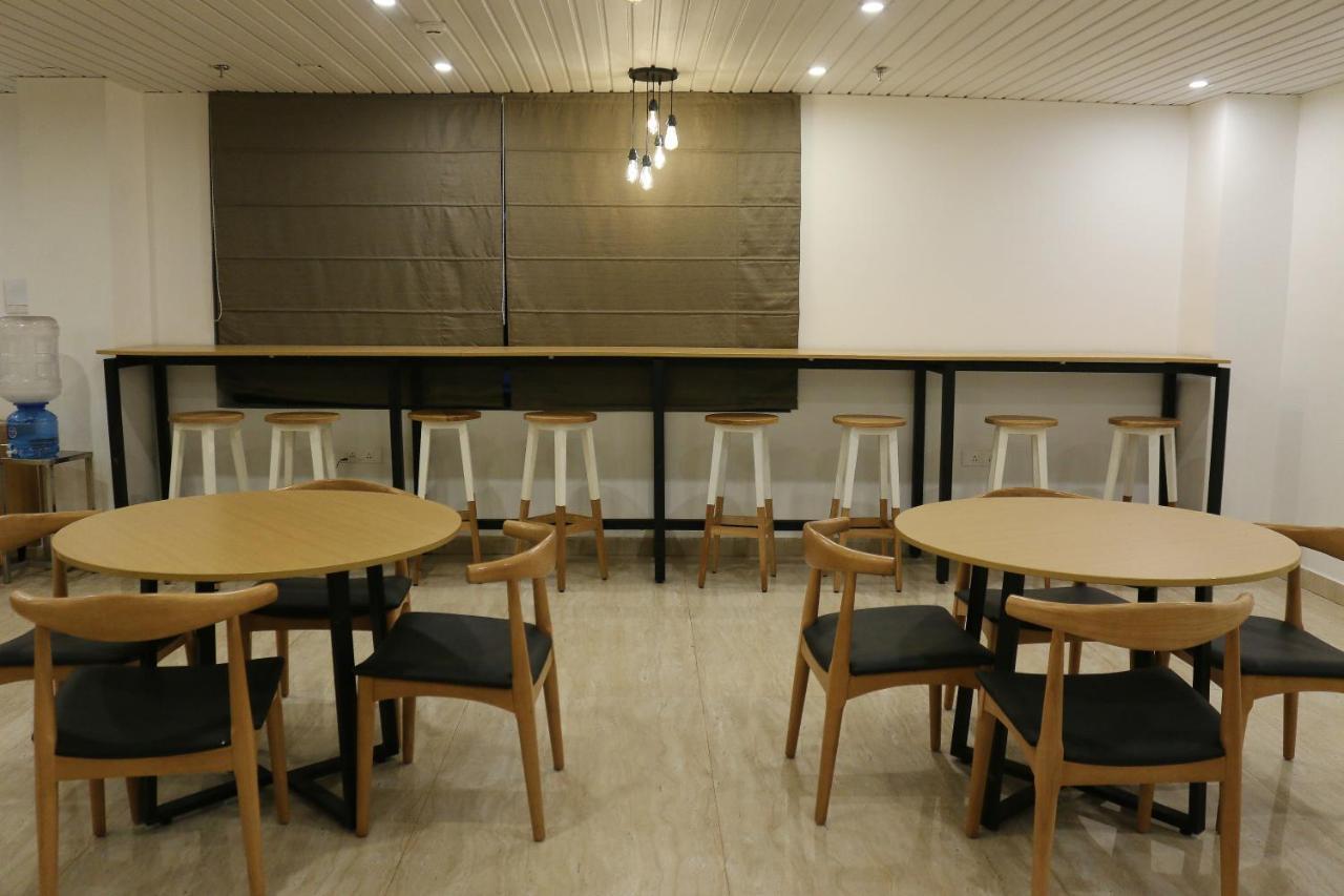 Sm Hives Otel Bhubaneswar Dış mekan fotoğraf