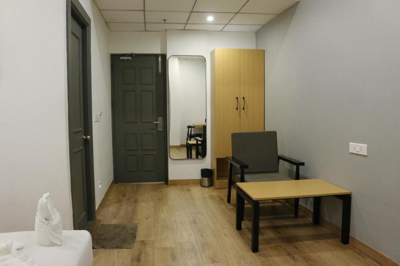 Sm Hives Otel Bhubaneswar Dış mekan fotoğraf