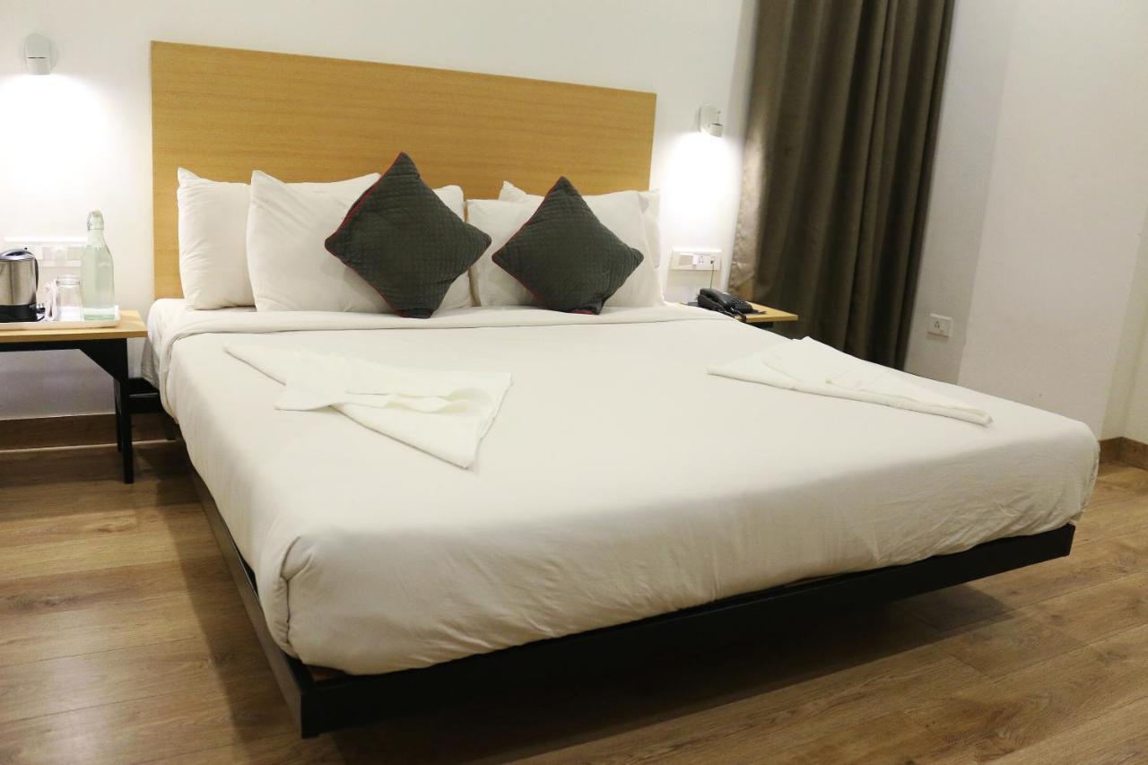 Sm Hives Otel Bhubaneswar Dış mekan fotoğraf