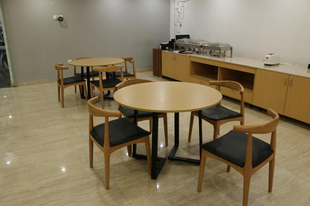 Sm Hives Otel Bhubaneswar Dış mekan fotoğraf