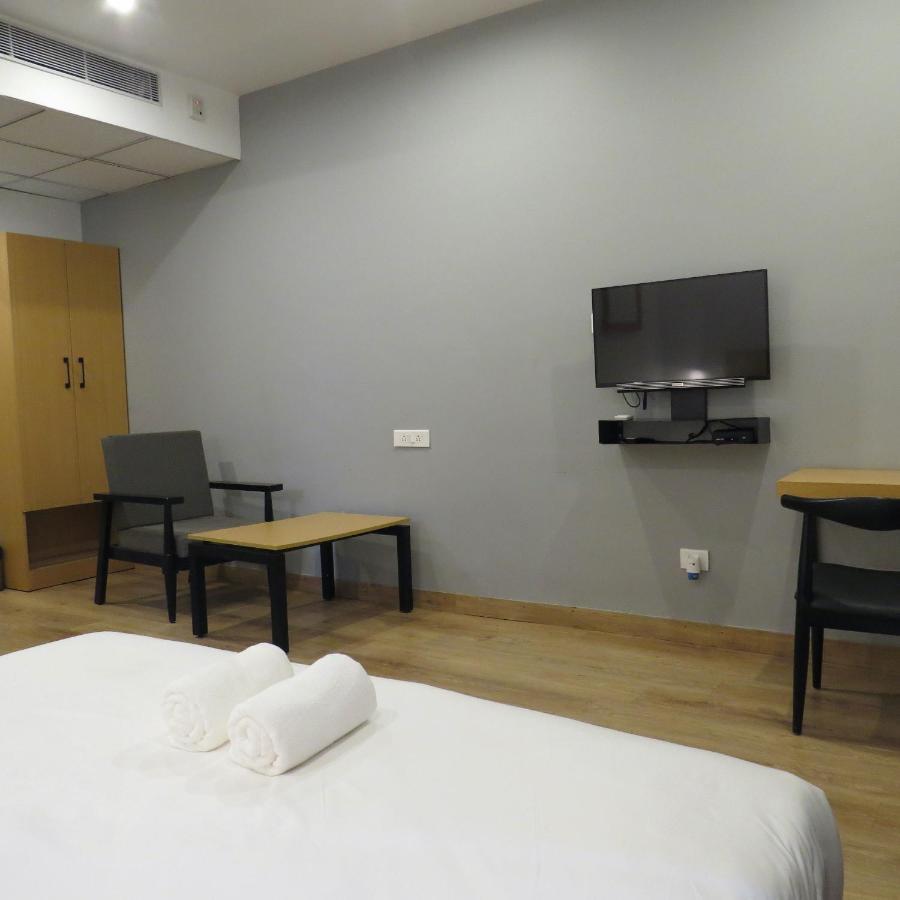 Sm Hives Otel Bhubaneswar Dış mekan fotoğraf
